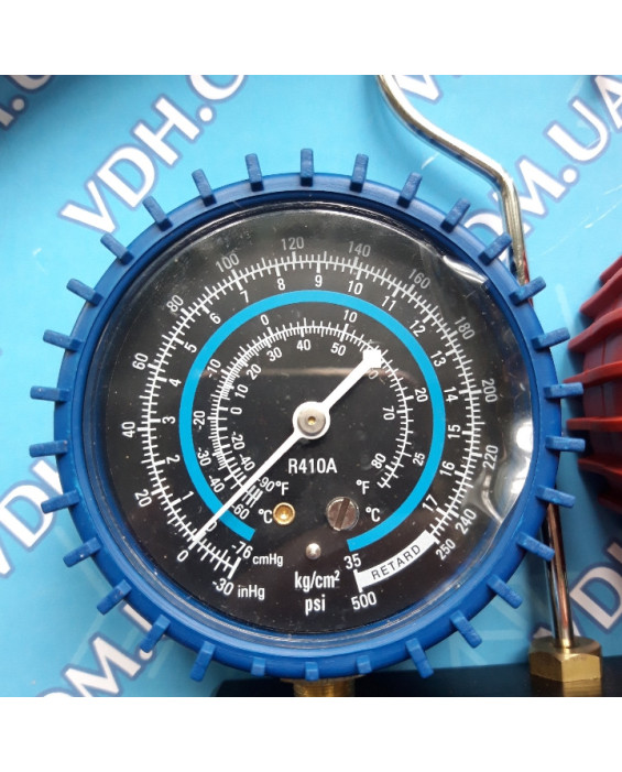 Pressure gauge. collector R - 410 a "in a suitcase" with hoses