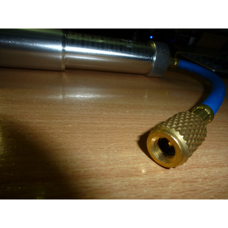 Калибрируемый инжектор для масла и присадок  60 ml RK1155 ( кран +муфта ) ACL 118 UN