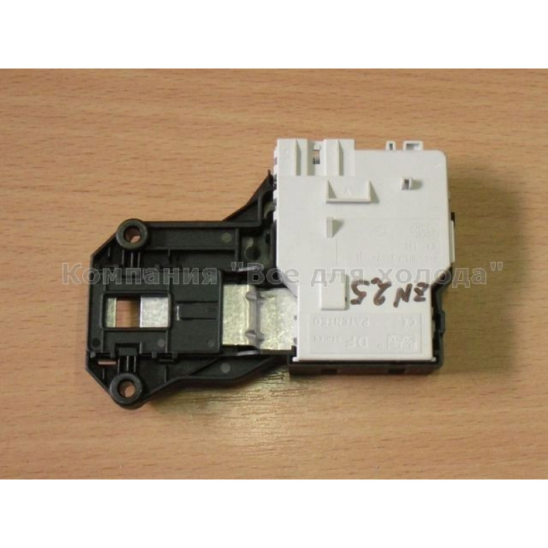 Замок люка Zanussi 132441801 148ZN25+