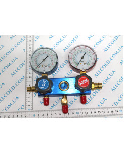 Pressure gauge. collector ST-236. (without hoses) R-404,134,22