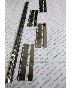 EU - 300mm fastening with hooks (1.0 m eaves, 4 planks 300 mm, screws)